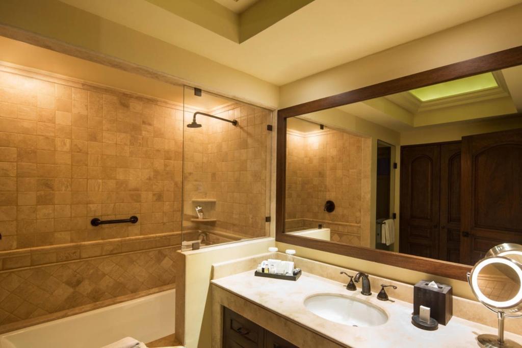 3 Bedroom Ocean View In Cabo San Lucas
