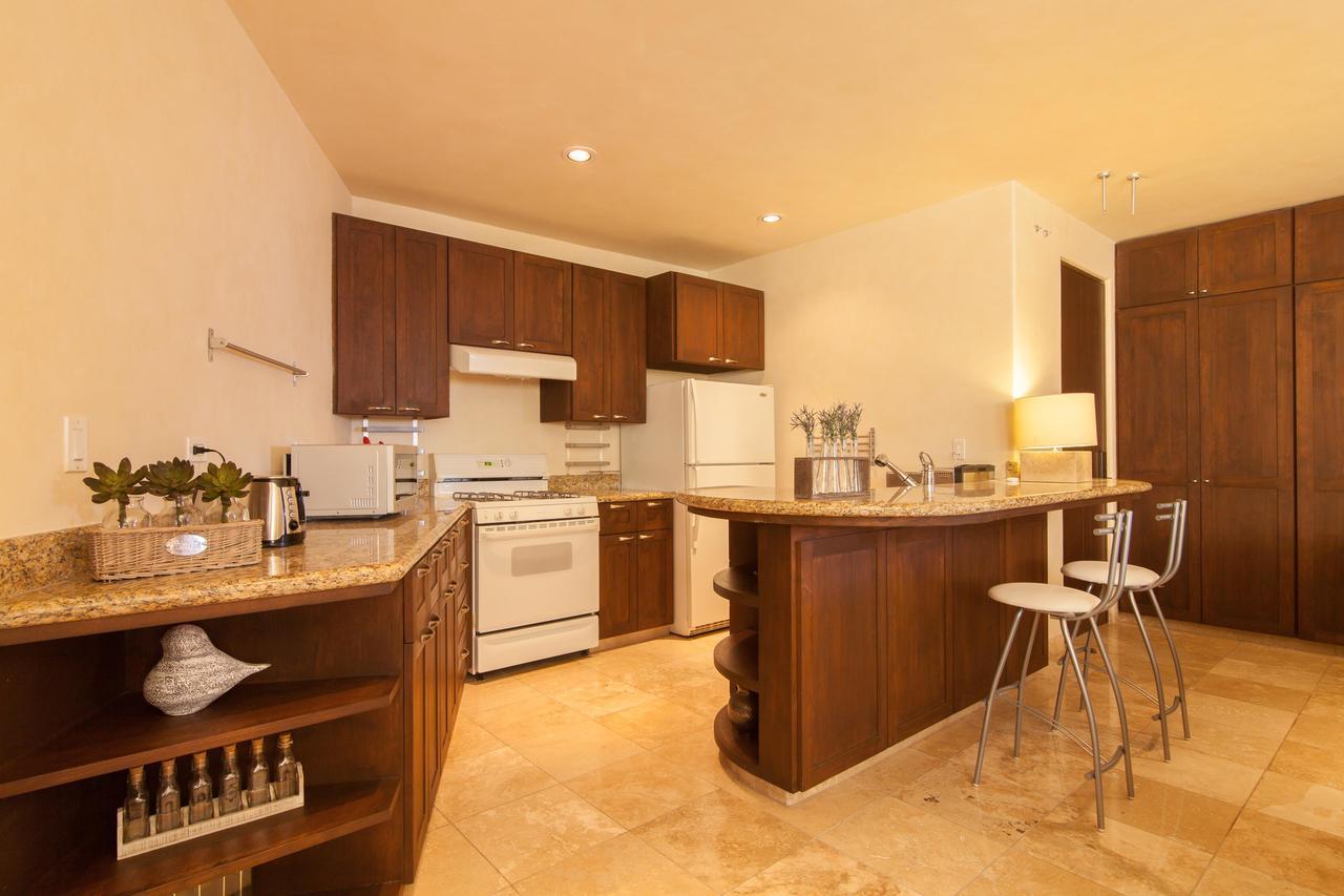 Full Service Stunning Oceanfront At Penasco *