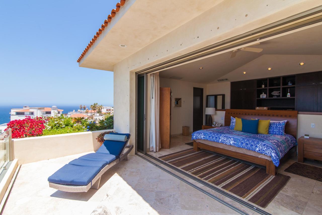Full Service Stunning Oceanfront At Penasco