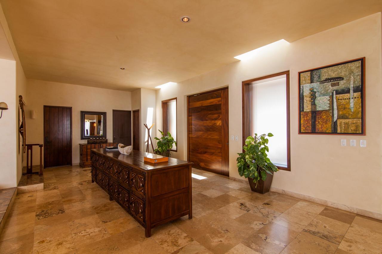Full Service Stunning Oceanfront At Penasco *