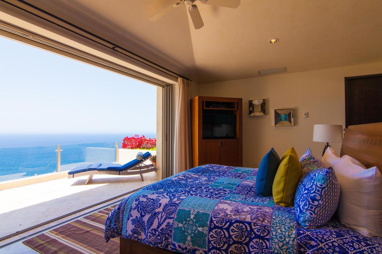 Full Service Stunning Oceanfront At Penasco Cabo San Lucas