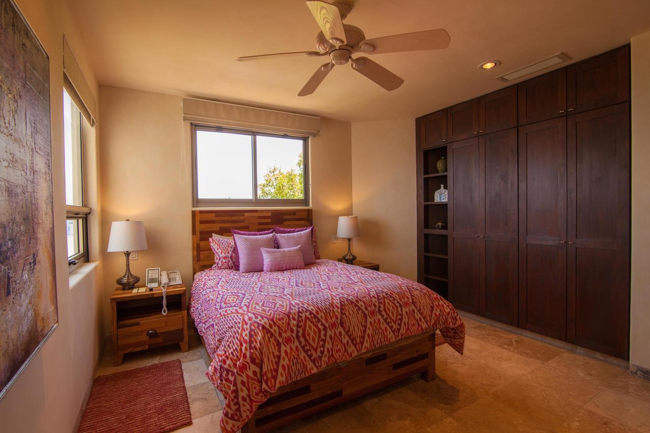 Full Service Stunning Oceanfront At Penasco