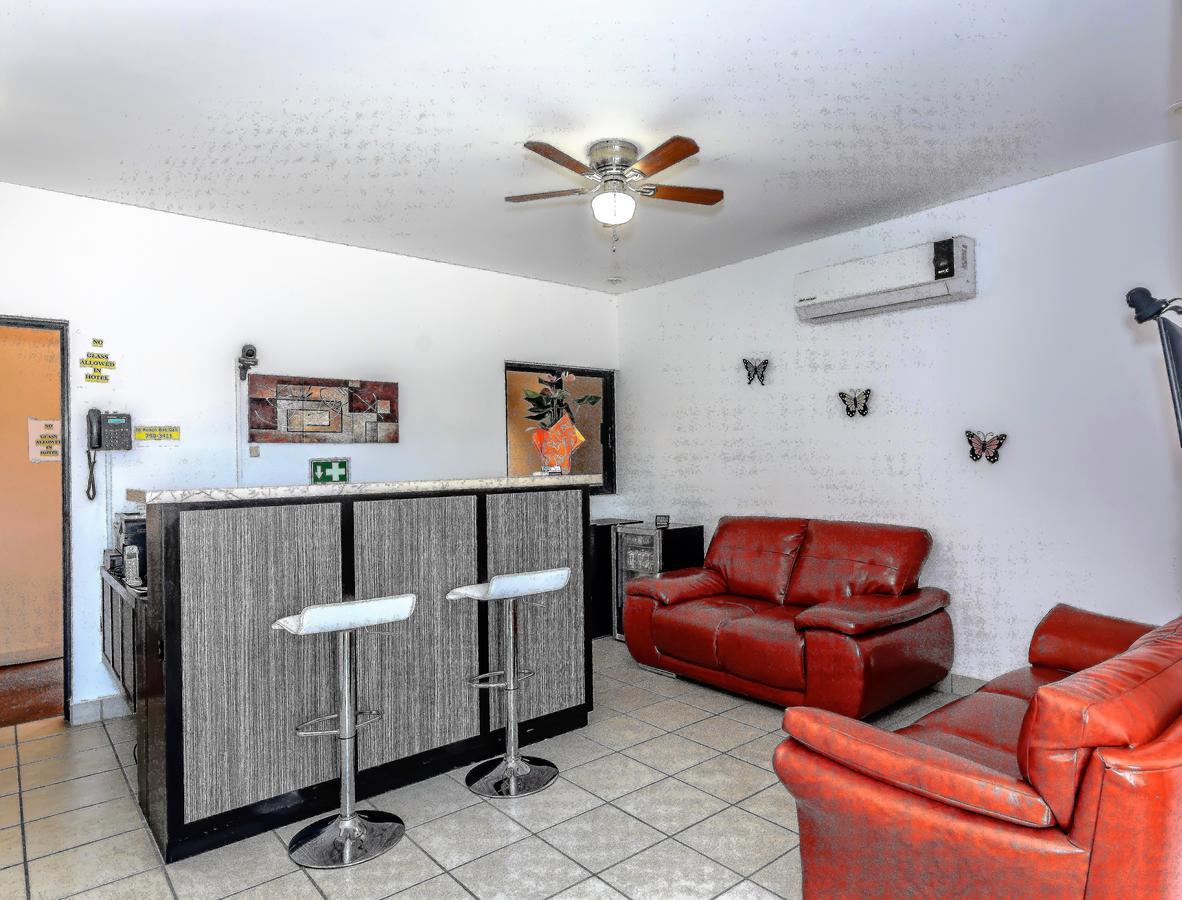 Cabo Sleeps 3 Hotel