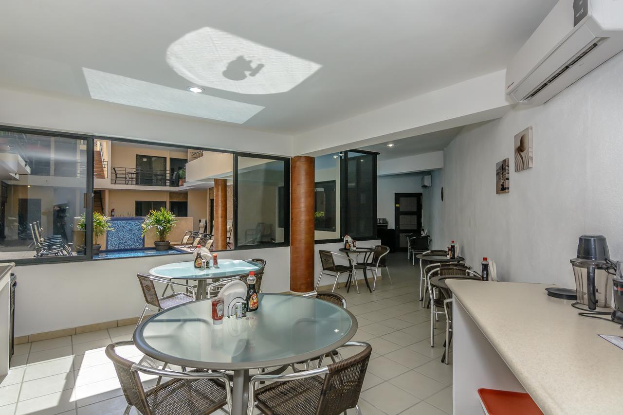 Cabo Sleeps 3 Hotel