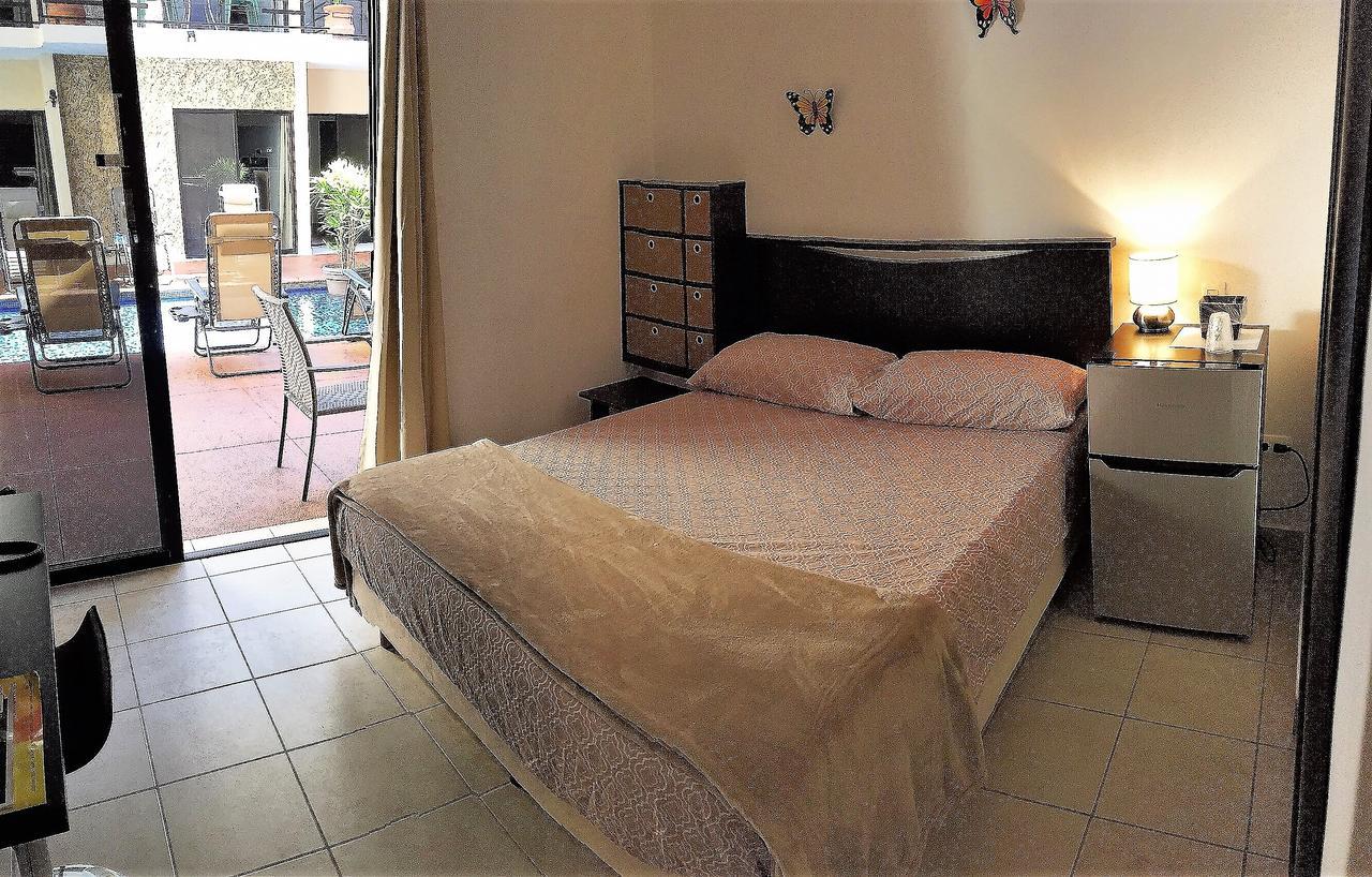 Cabo Sleeps 3