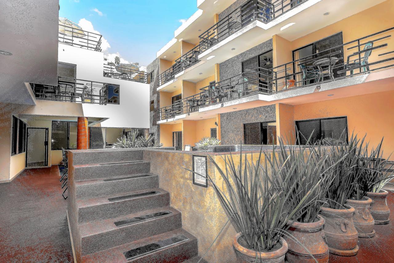 Cabo Sleeps 3 Hotel