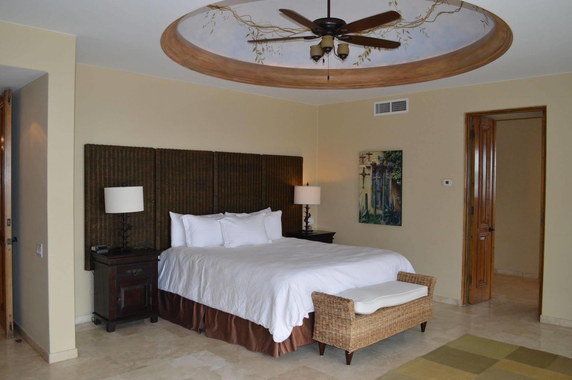 Las Flores 4* Cabo San Lucas