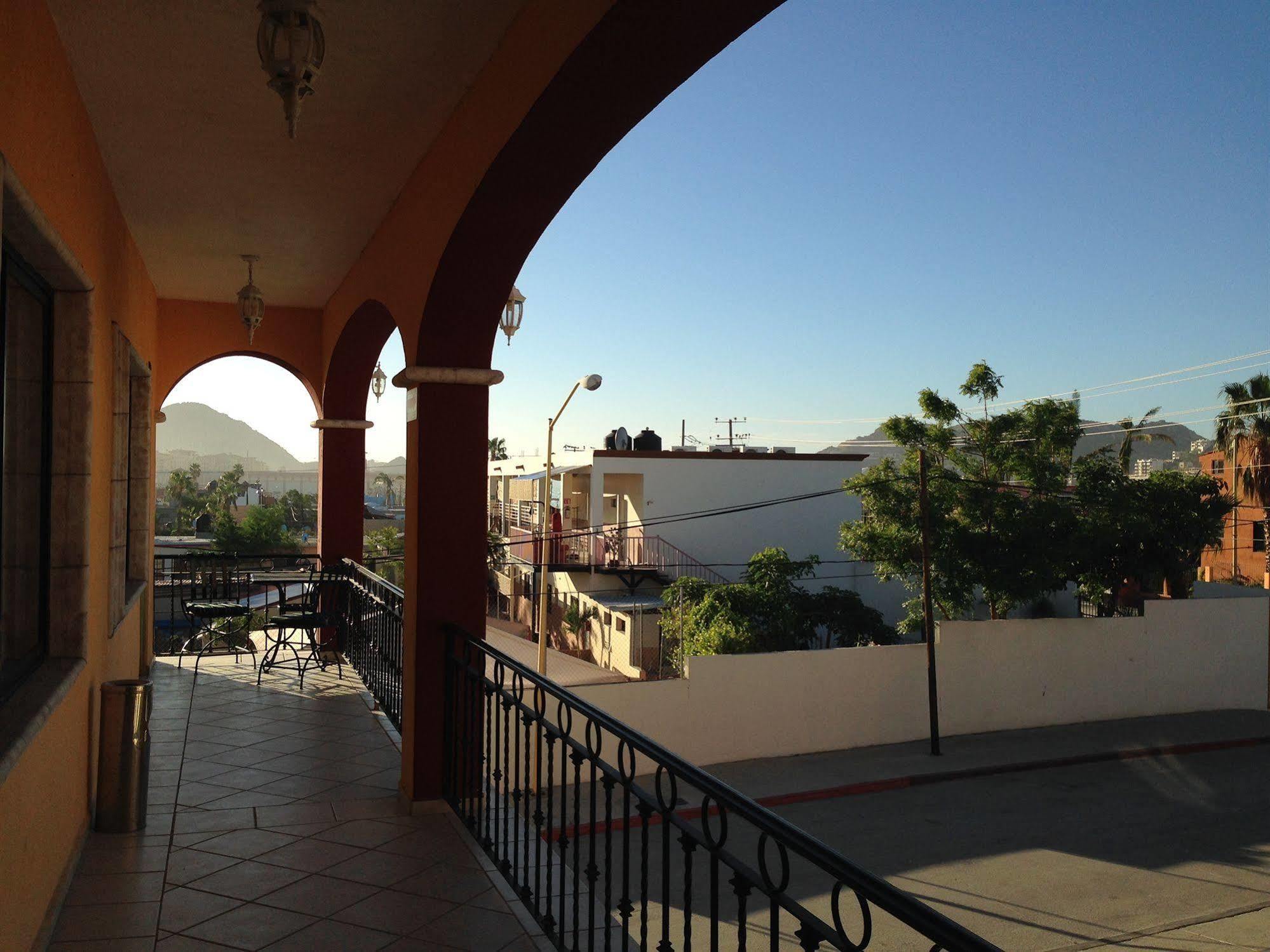 Plaza Dorados Hotel Cabo San Lucas