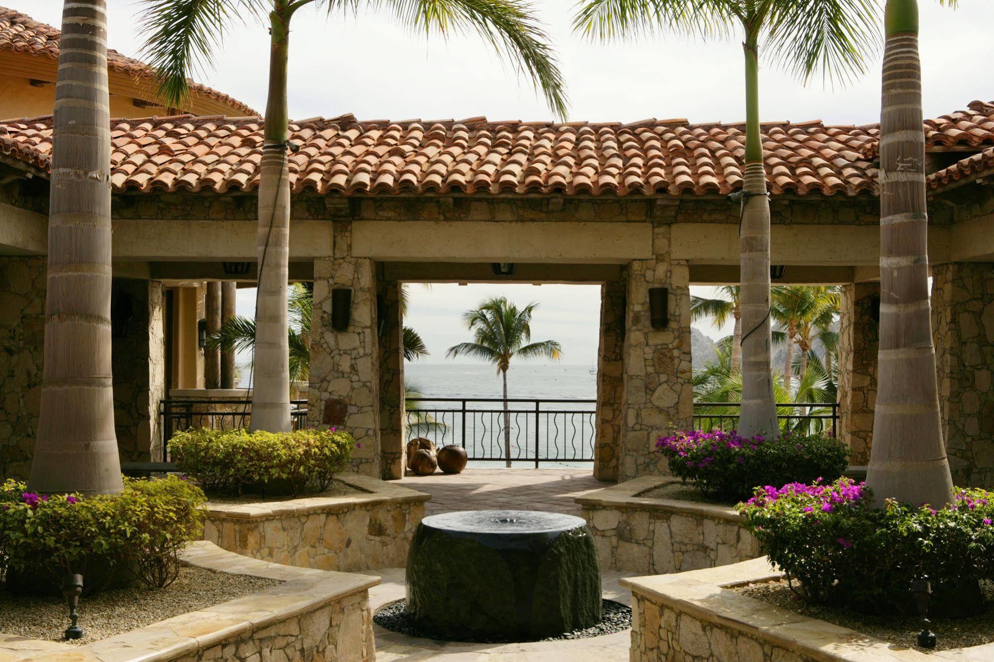 Hacienda Club & Residences Resort