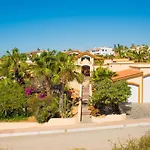 Villa De La Fuente