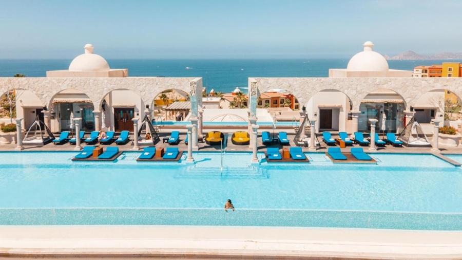 Apartahotel Luxurious With Private Balconies, Vista Encantada Resort, & Retreat