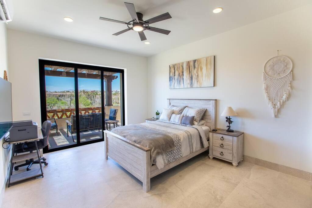 Luxury Cabo House W/ Private Pool & Hot Tub