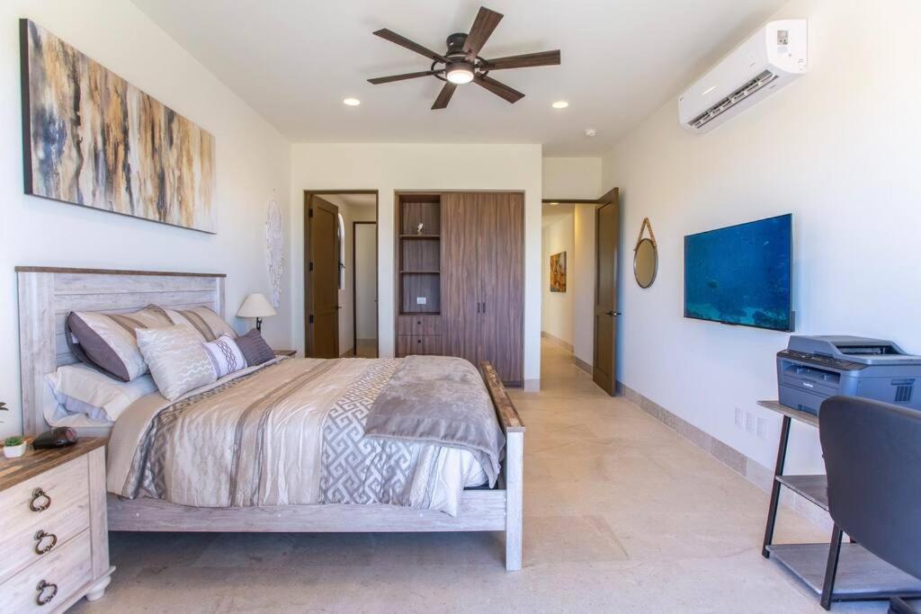 Luxury Cabo House W/ Private Pool & Hot Tub Holiday home