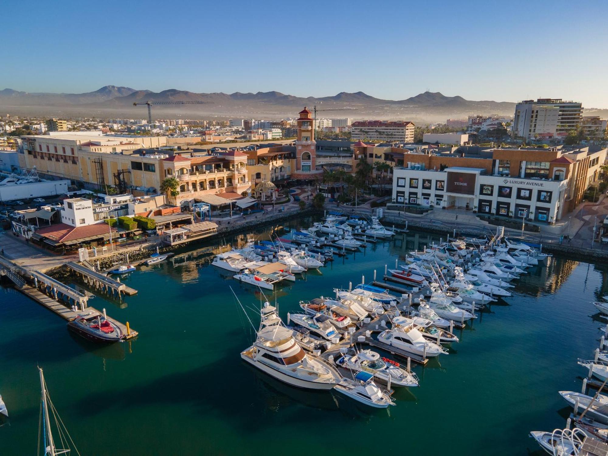 The Paraiso Residences At Marina Cabo