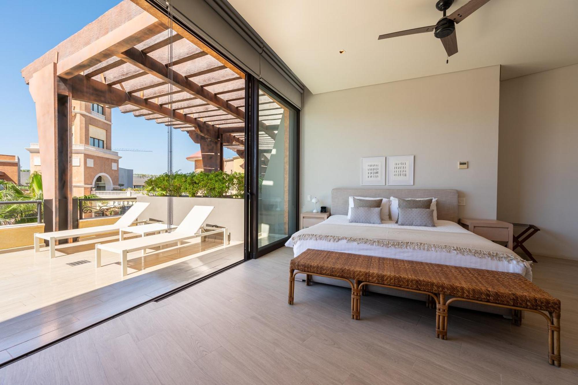 The Paraiso Residences At Marina Cabo *