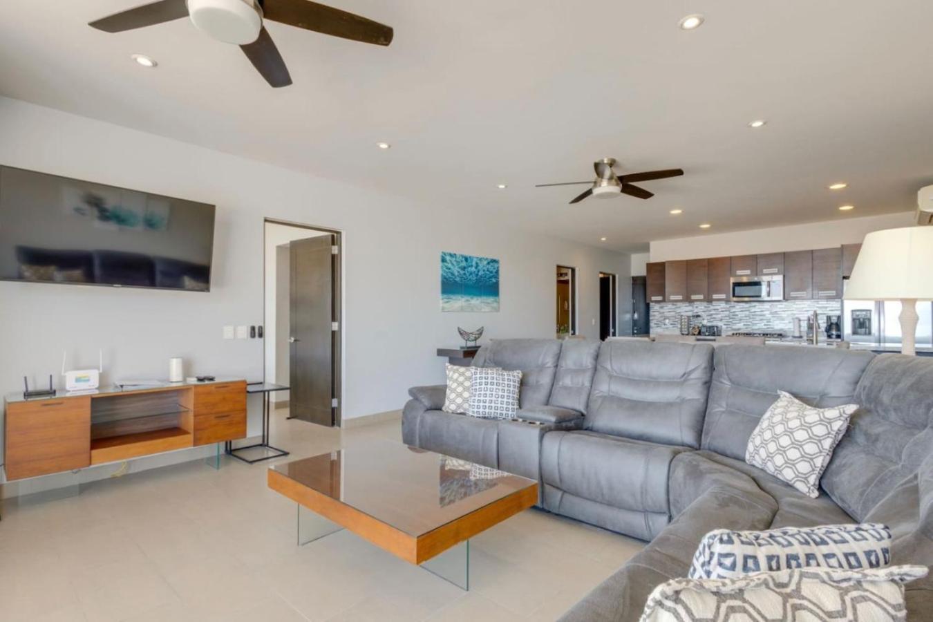 Ocean View, 2 Infinity Pools, Pedregal, Walkable Holiday home Cabo San Lucas