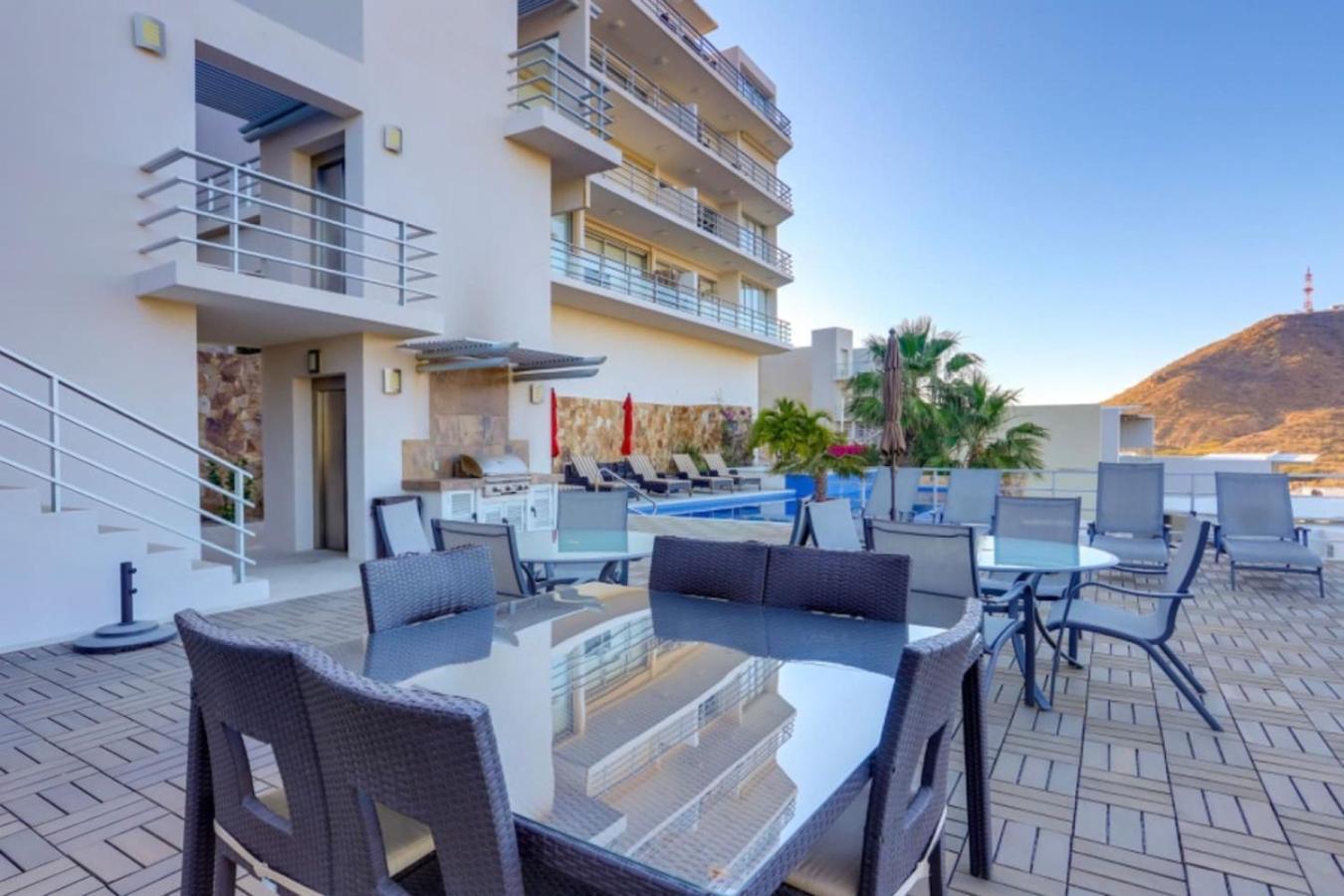 Ocean View, 2 Infinity Pools, Pedregal, Walkable * Cabo San Lucas