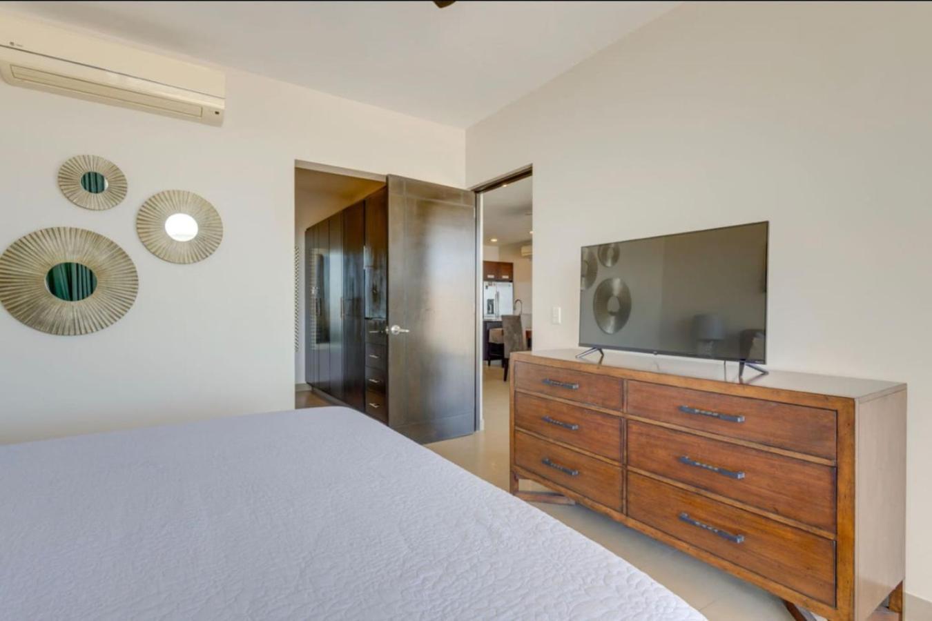 Holiday home Ocean View, 2 Infinity Pools, Pedregal, Walkable *