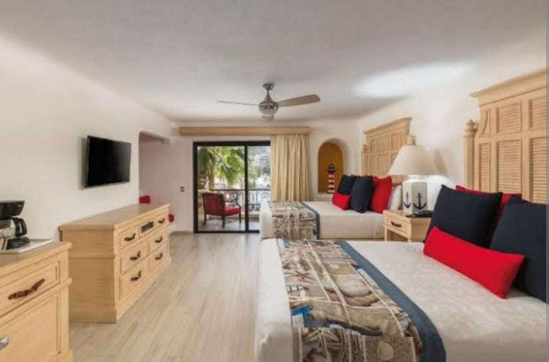 Marina Js Suites *