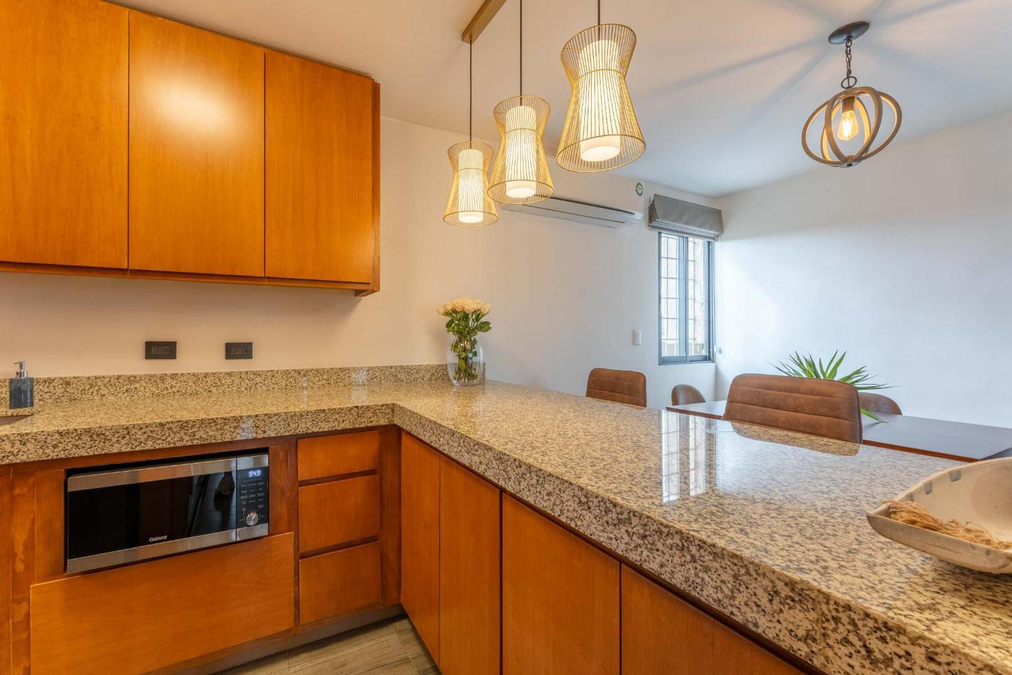 Ocean Breeze 1 Block F Apartamento