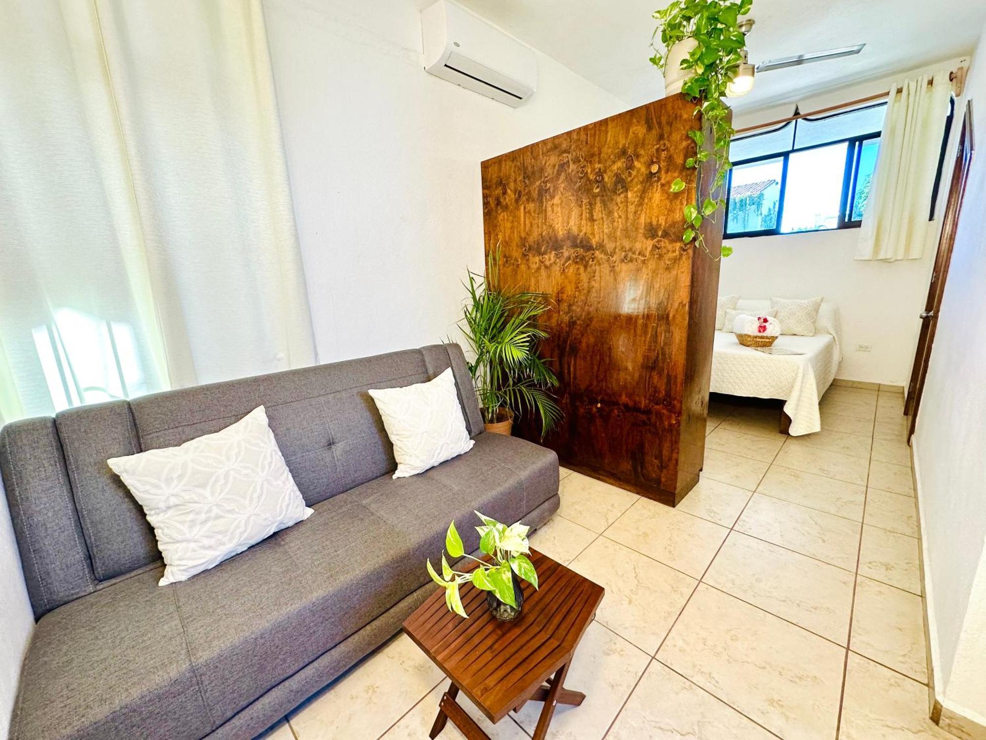 Cabo Bohemia Tropical Garden Apartment Cabo San Lucas