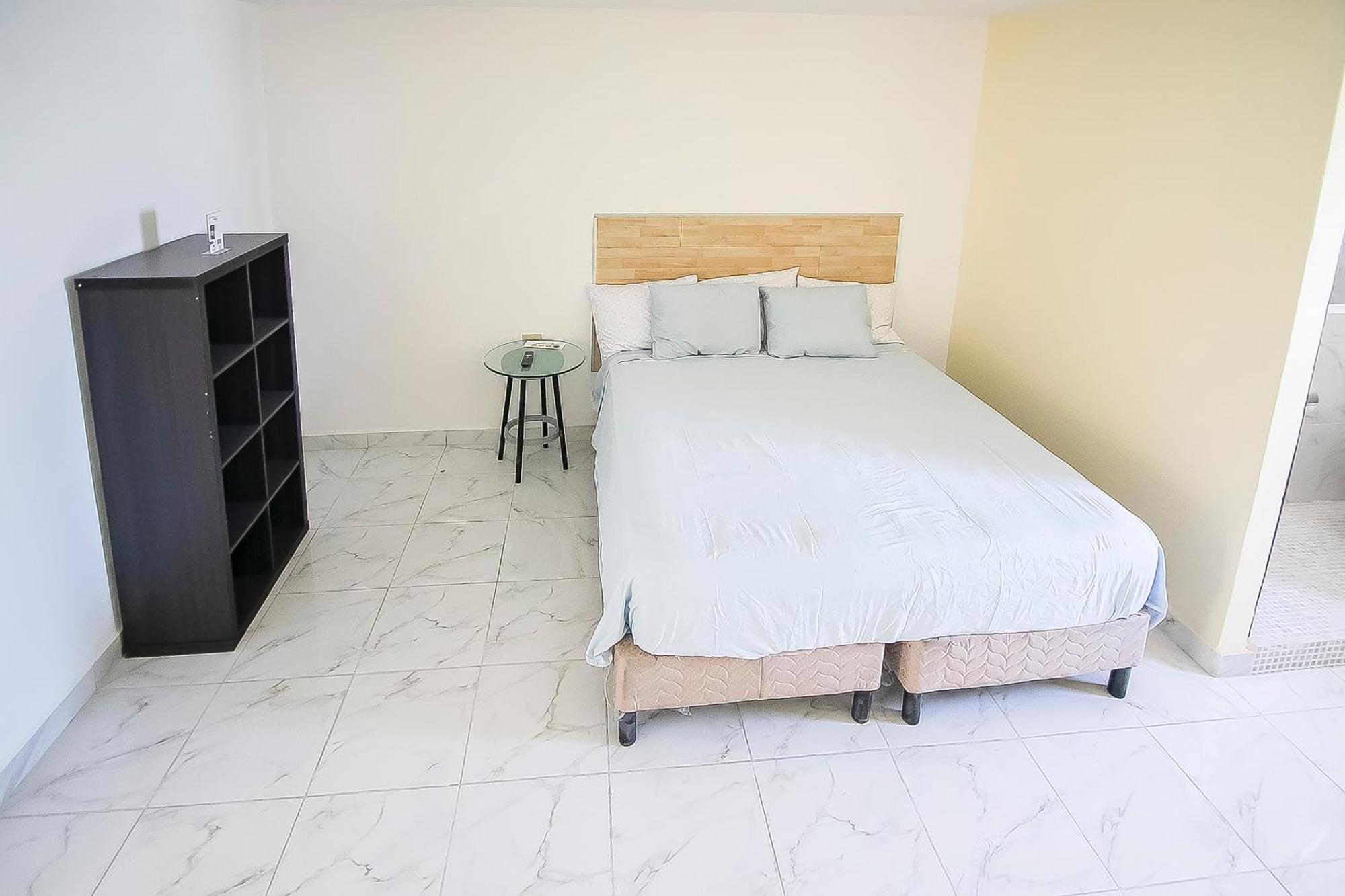 Hotel Oyo Plaza Torres, 4*