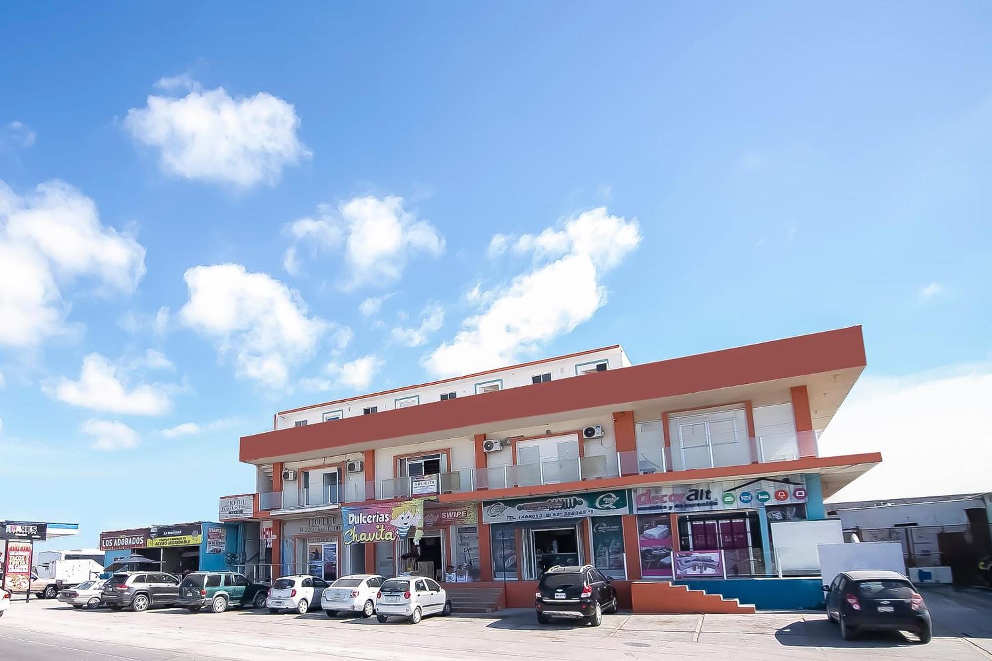 Oyo Plaza Torres, 4*