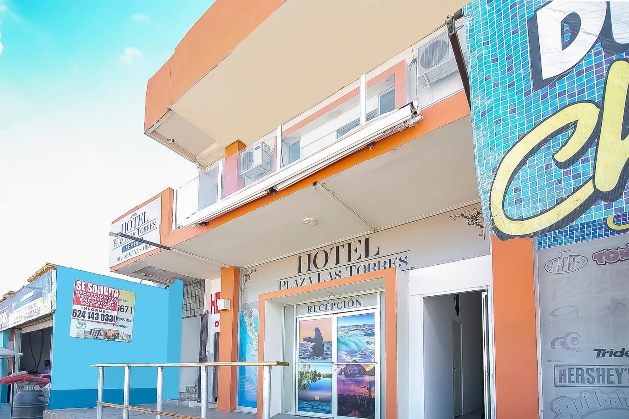 Oyo Plaza Torres,