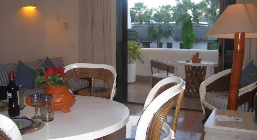 Club Cascadas De Baja Resort