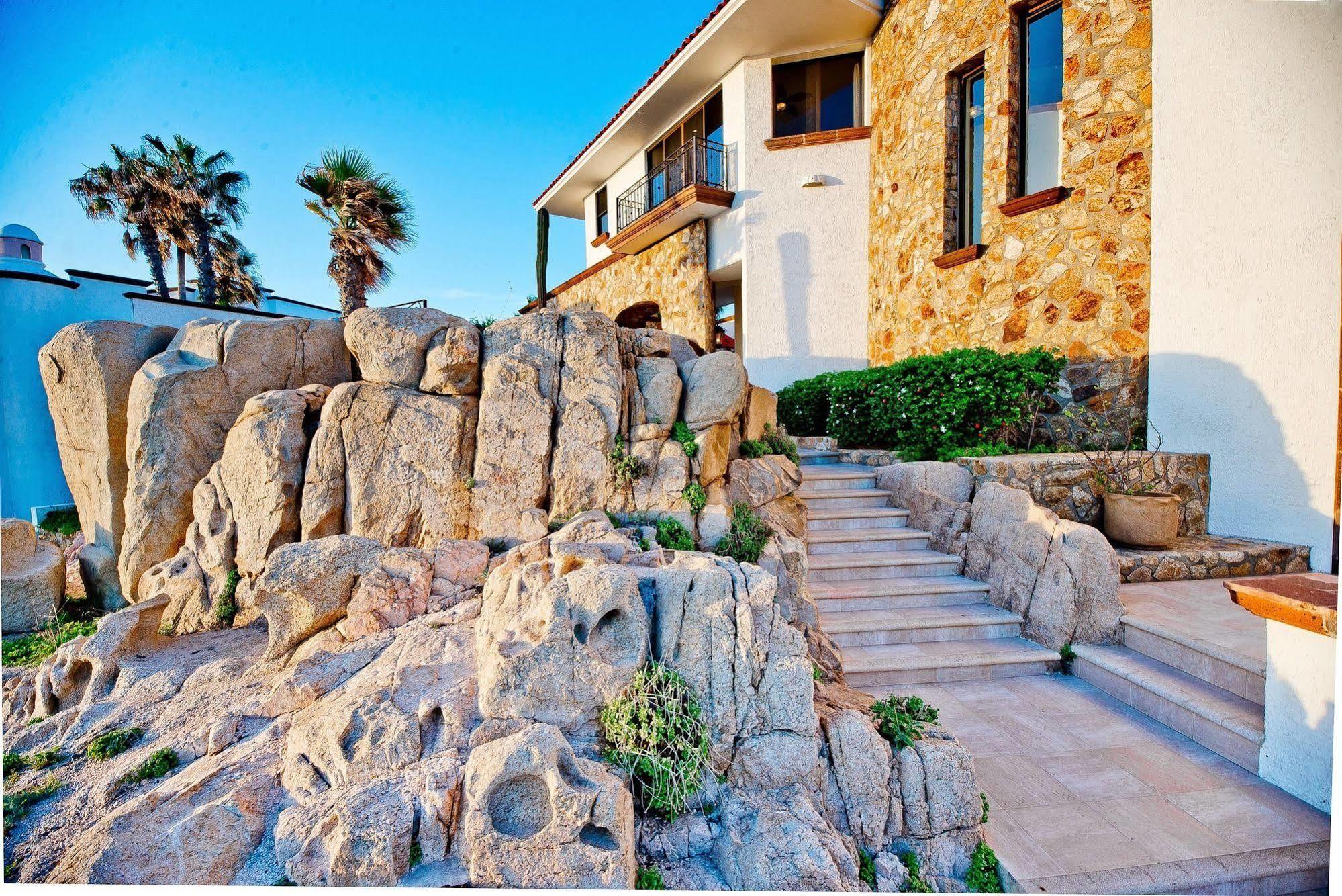Grande Cabo San Lucas