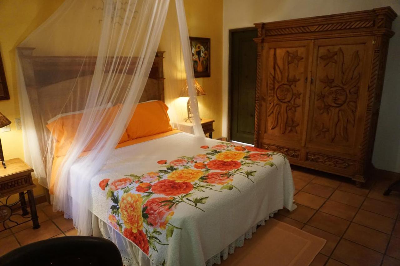 Bed & Breakfast The Mexican Cabo San Lucas