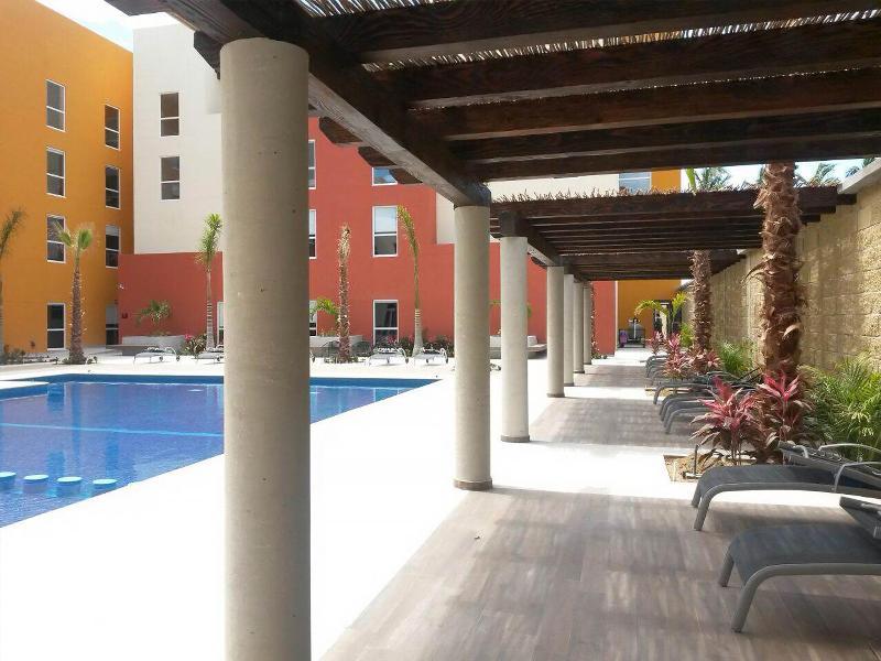 Express By Marriott Aparthotel Cabo San Lucas